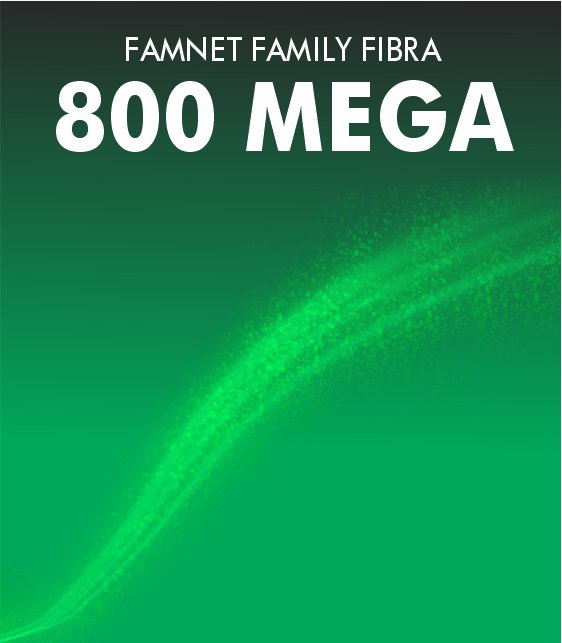 Pessoa segura o joystick de um console de games